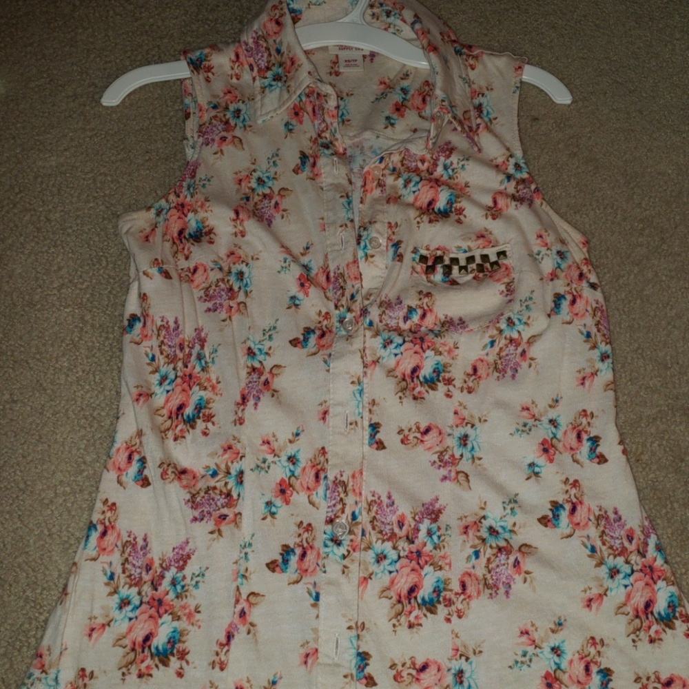 Floral tank